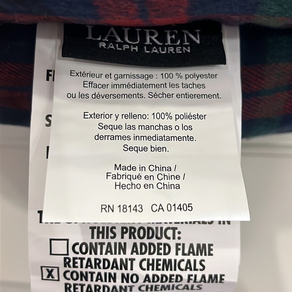 Ralph Lauren Deluxe Pet Bed Dog Cat new 24”x20”x10” Holiday Plaid Christmas - Picture 14 of 15